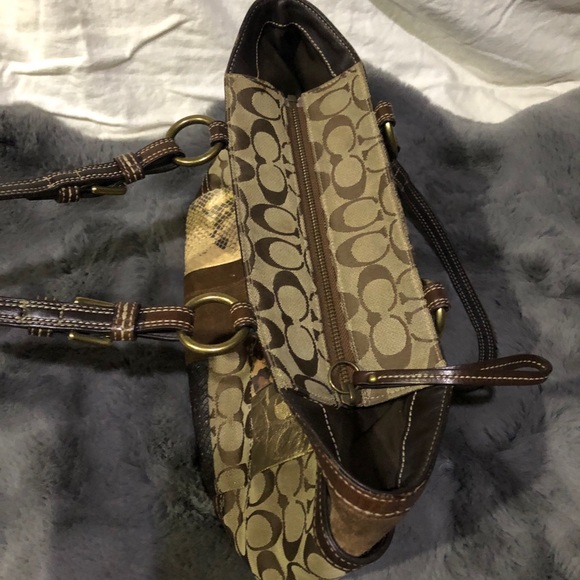 Authentic Coach Patchwork Purse - Picture 3 of 5